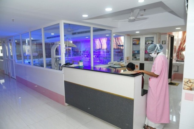 NICU Reception Desk